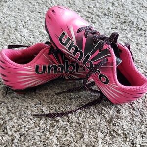 Umbro Pink Soccer Cleats toddler size 9